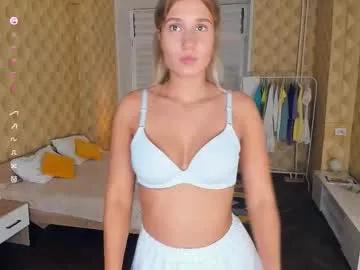 Freechat loookat_me on Chaturbate