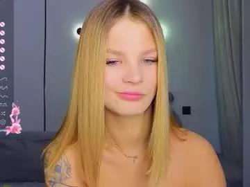 Freechat lovely_babyy on Chaturbate