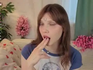 Freechat lunabate on Chaturbate