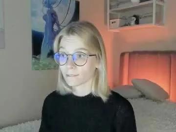Freechat lunar_sofia on Chaturbate