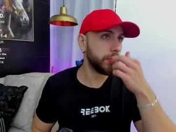 maximo_wolf1 — GOAL: Diidldo Show [800 tokens remaining] good experience #hairy #bear #jeans #beard #socks Big boys also like to be fucked