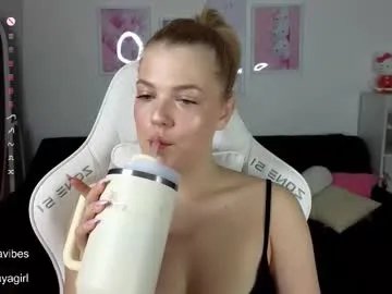 maya_blonde18 on Chaturbate 