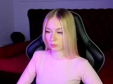 Freechat miagraces on Chaturbate