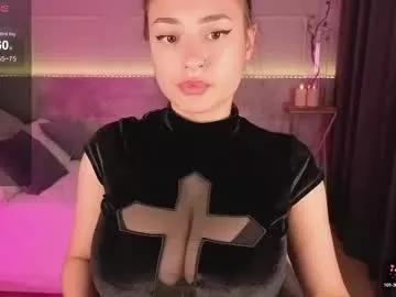 milana_sugar on Chaturbate