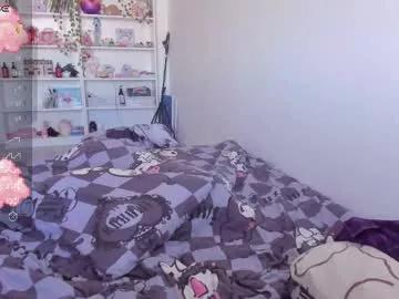 Freechat miliameow on Chaturbate