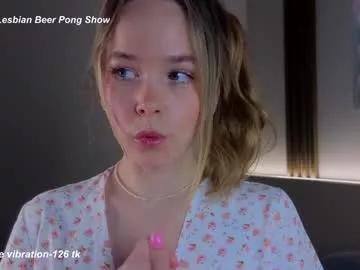 milly_shy on Chaturbate 