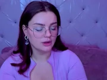 miraheat — GOAL: show nipples [25 tokens remaining] Welcome to my room! #bigboobs #18 #bigass #lovense #slut