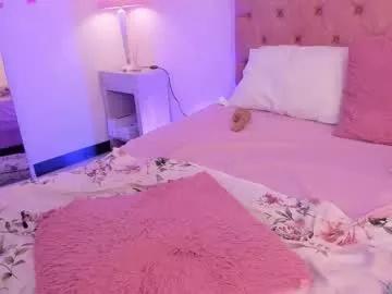 misshiller_gh on Chaturbate 