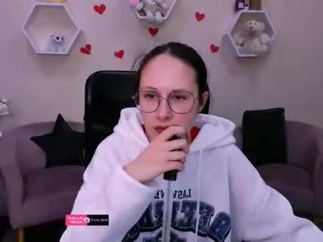 Freechat mona_cloud on Chaturbate