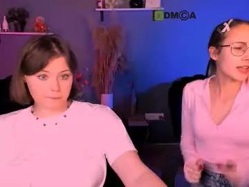 Freechat mona_cloud on Chaturbate