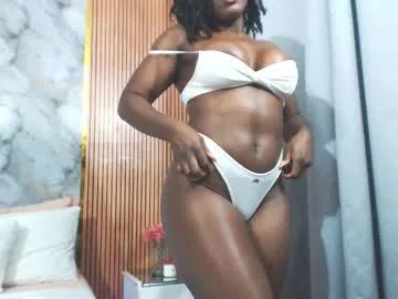 Freechat monicaroux on Chaturbate