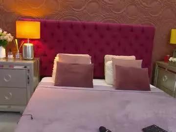 Freechat moonligt_iris on Chaturbate