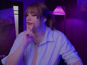 Private morvelyn on Chaturbate