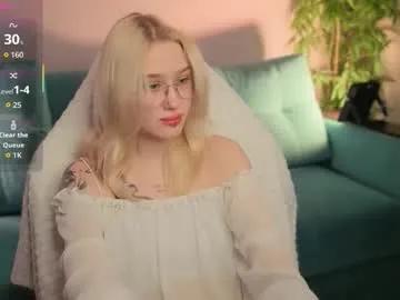 Freechat nanami_v02 on Chaturbate