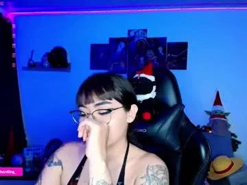 Freechat nicorobinn on Chaturbate