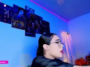 Freechat nicorobinn on Chaturbate