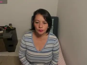 Freechat nuit_rose on Chaturbate