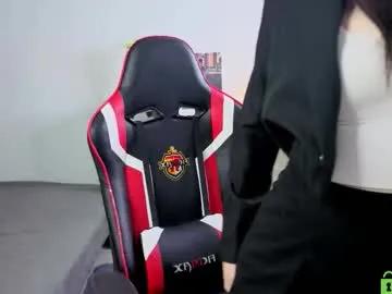 pauline_flo's avatar