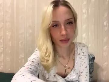 Freechat pennyczubakowski on Chaturbate