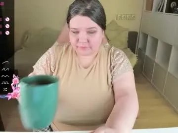 Freechat plum_pie__ on Chaturbate