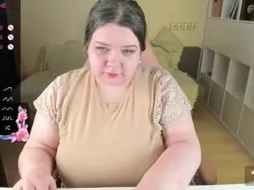 Freechat plum_pie__ on Chaturbate