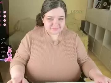 Freechat plum_pie__ on Chaturbate