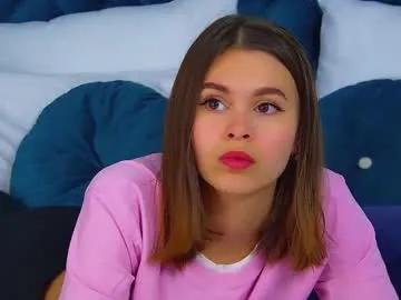 Freechat pollylanders on Chaturbate