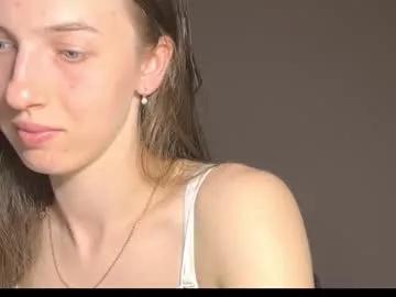 Freechat prettyyy_angel on Chaturbate