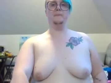 queerlyjaz on Chaturbate 