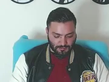 Freechat robert_leroy on Chaturbate