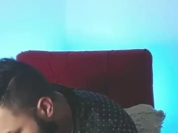 Freechat robert_leroy on Chaturbate