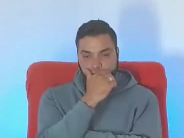 Freechat robert_leroy on Chaturbate