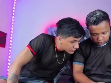 Freechat robertmiller21 on Chaturbate