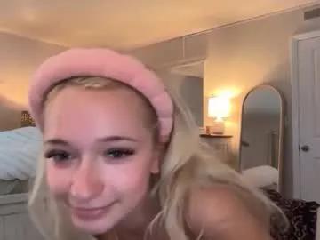 Chaturbate roxyrain2736 is Freechat roxyrain2736 — Roxyrain2736's room #blonde #new #18