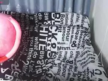 Freechat royangela on Chaturbate