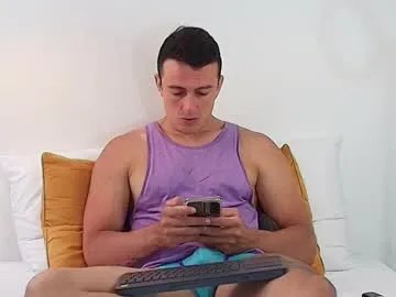 Freechat ryamcoast on Chaturbate