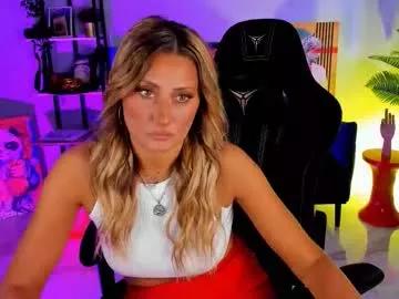 sarahholly on Chaturbate 