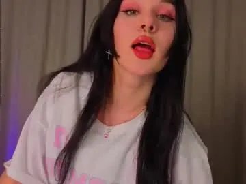 Freechat sarahhunny on Chaturbate