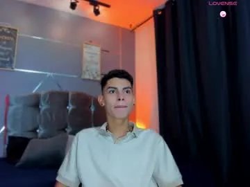 Freechat sky_jules on Chaturbate