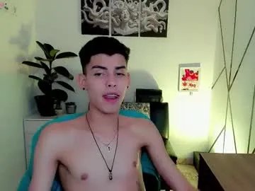 Freechat sky_jules on Chaturbate