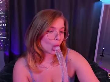 Freechat sophiemure on Chaturbate