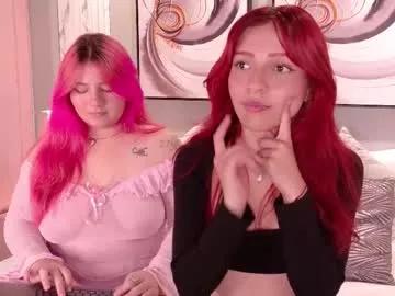 Freechat sukiandnaomi on Chaturbate