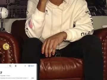 Freechat swolebbc on Chaturbate