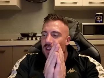 Freechat toro_arrapato on Chaturbate