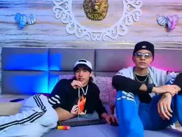 Freechat twinslovers_ on Chaturbate