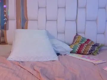 Freechat valkiria_moore on Chaturbate