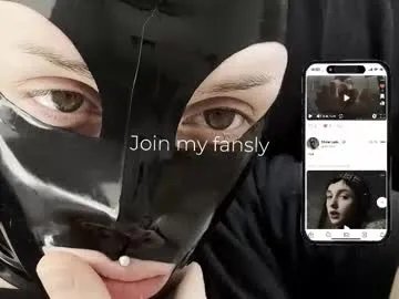 Freechat vinylstore on Chaturbate