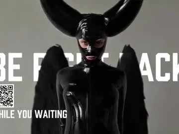 Freechat vinylstore on Chaturbate