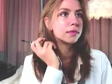 Freechat vivi_ennes on Chaturbate