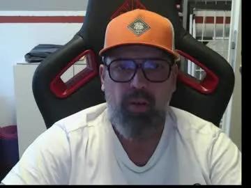 Chaturbate womenizzeer is Freechat womenizzeer — Womenizzeer's room,hello 4 everyone welcome here lets have same fun #german #deutsch #beard #bigcock #belly